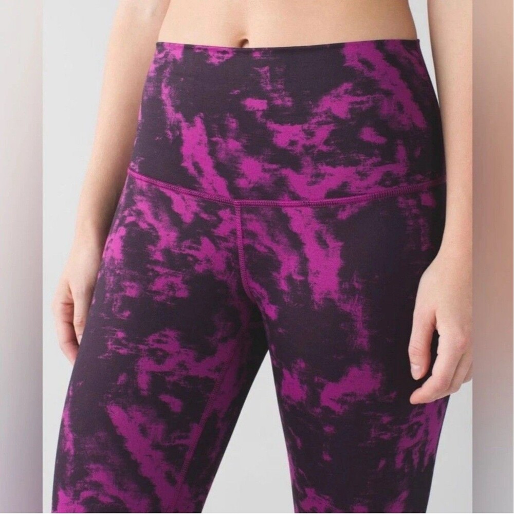 Lululemon Wunder Under Full-On Luon Leggings in Breezie Regal Plum Black Size 8